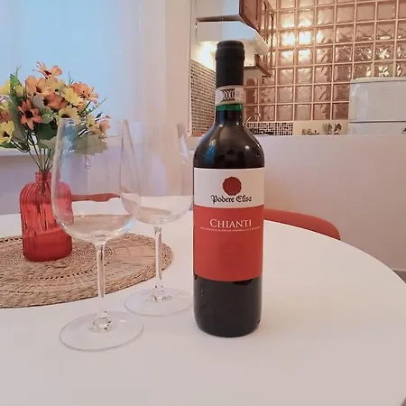 Appartement Nazionale B - Two Bedrooms Nearby Central Station Florence