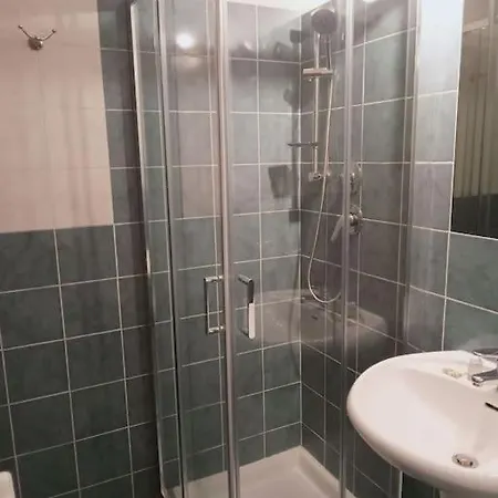 Nazionale B - Two Bedrooms Nearby Central Station * Florencie