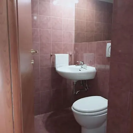 Nazionale B - Two Bedrooms Nearby Central Station Florencie
